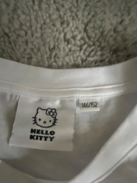 Predám dievčenské tričko veľ. 146-152 cm, hello kitty,146