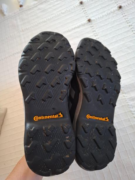 Trekové topánky, adidas,36
