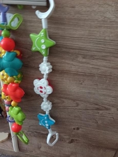 Závesné hračky na kočík, postielku, vajíčko, 