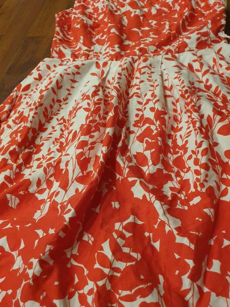 Krásne šaty- top stav, bavlna, veľ. s, h&m,s