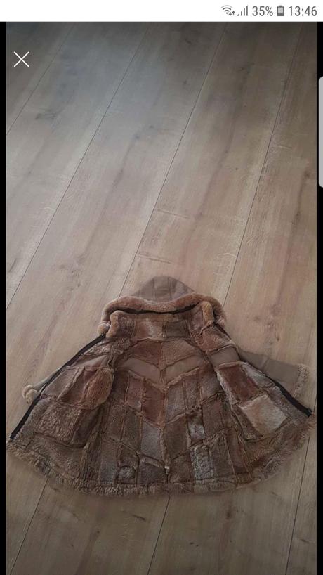 Kožušinový kabát, 104