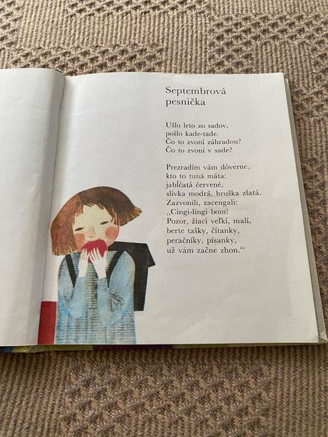 Stará retro bola raz jedna trieda krista bendová,