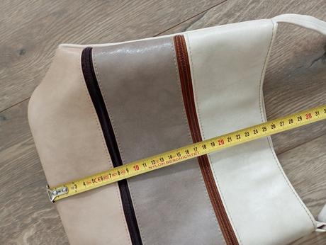 Krásna kvalitná kabelka,