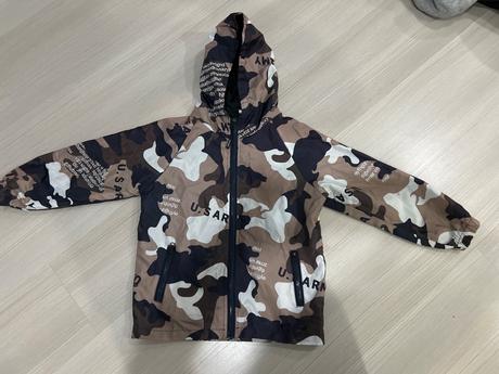 Tenká jarná bunda, 140