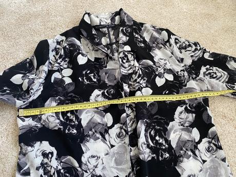 Kvetinové sako, atmosphere,s