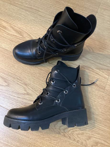 Členkove čižmy reserved, reserved,37