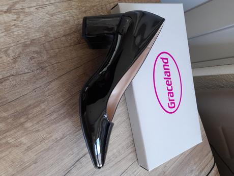 Lodičky, graceland,36