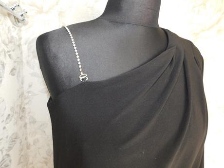 Luxusne pekne šaty, 36