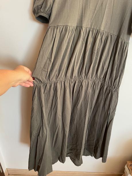 Dlhe olivove riasene saty zara, zara,m