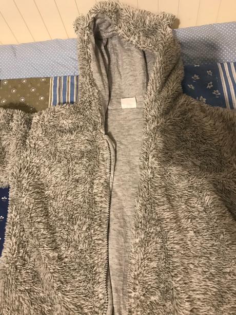 Huňatý overal macko, f&f,68