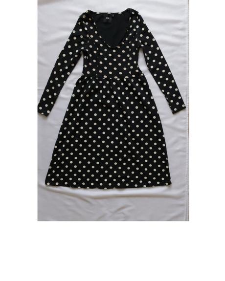 Šaty - bezchybný stav, m