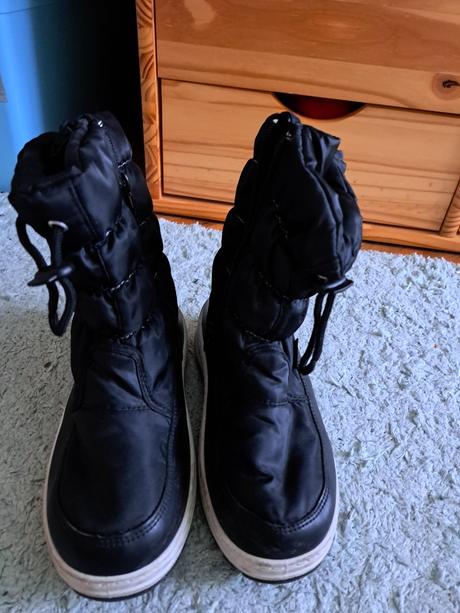 Dievčenské snehule, 34