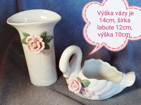 Labuť a vázička s ružami, 