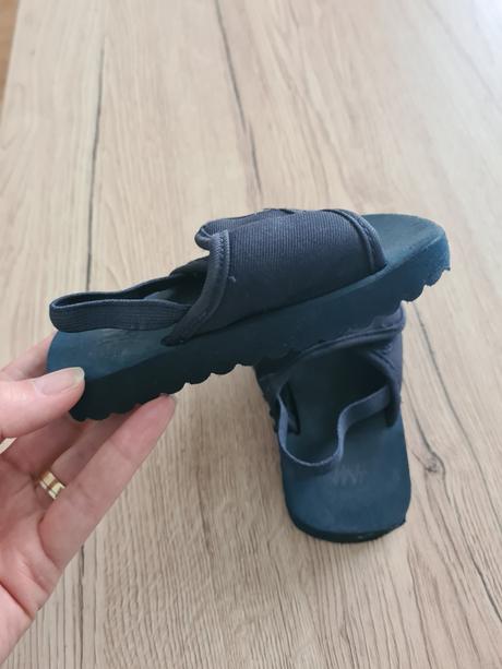 Ľahké sandálky h&m, h&m,22