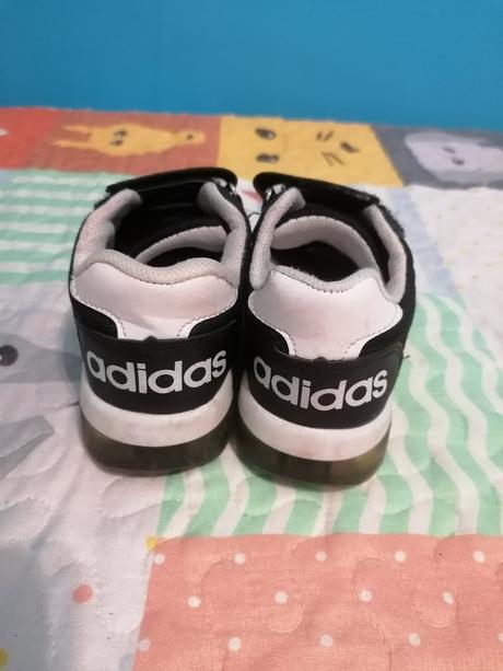 Tenisky 27, adidas,27