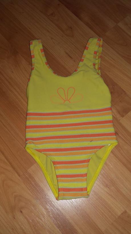 Plavky pre dievčatko, 104