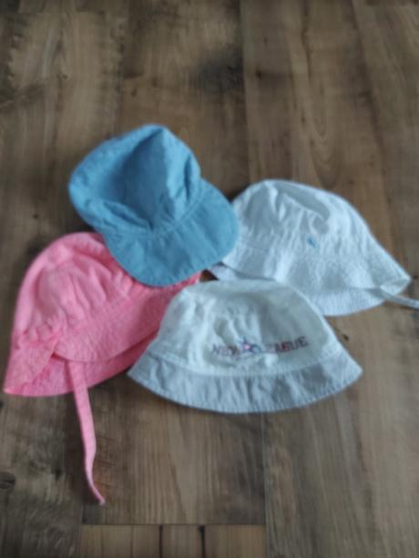 Klobúčiky, next,74