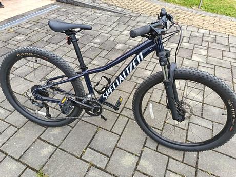 Juniorsky bicykel 26, specialized,26