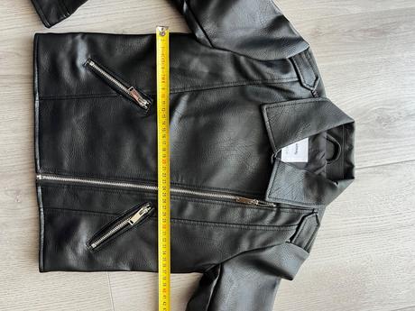 Kozenkova bunda sinsay, sinsay,140