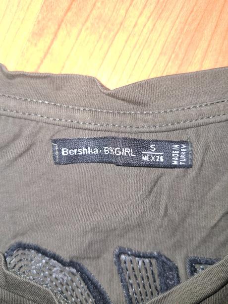 Dámske tričko, bershka,s