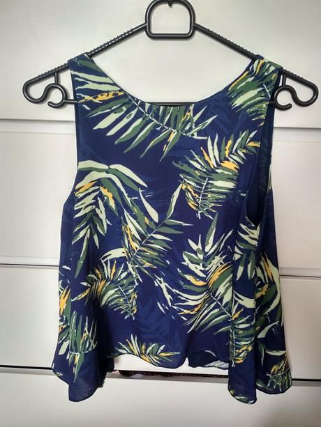 Letný top/crop top s voľným chrbtom, s