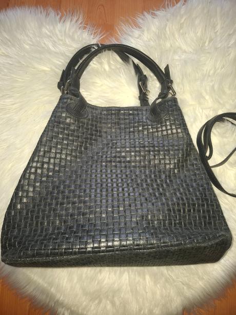 Dámaka kožená kabelka,