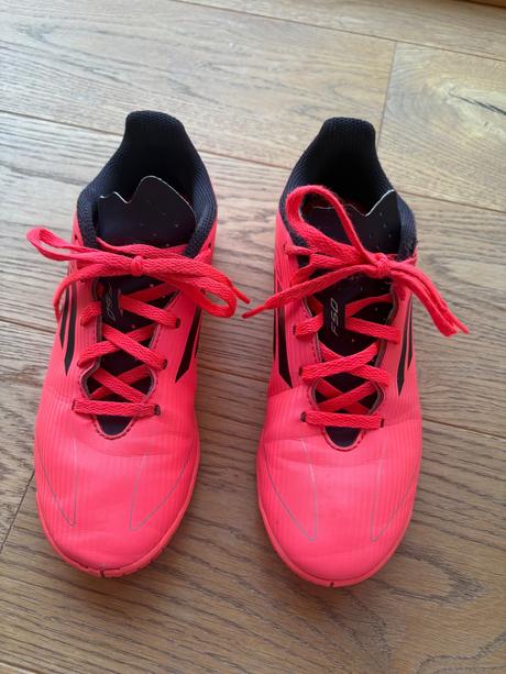 F50 adidas kopacky/halovky, adidas,35