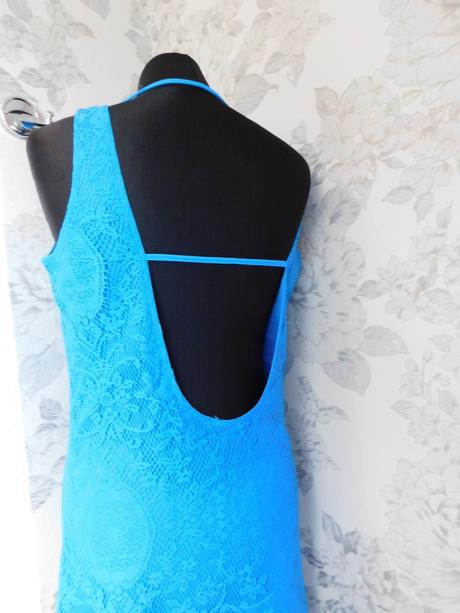 Pekne čipkovane šaty, calzedonia,38