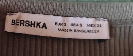 Tmavozelený top bershka veľ.s, stav ako na fotke, bershka,s