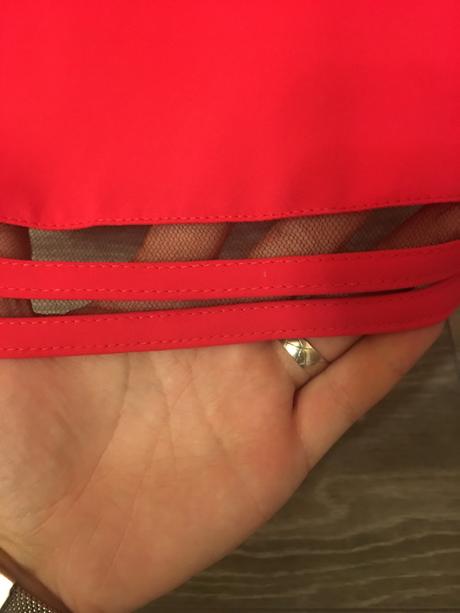 Šaty spoločenske, s