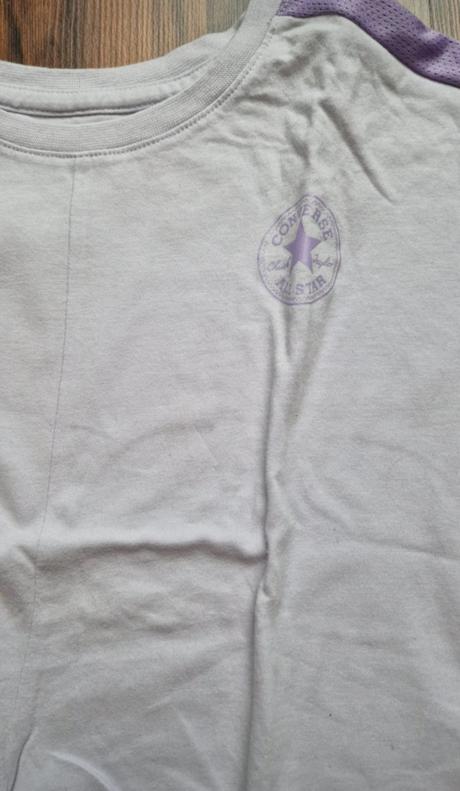 Crop top, converse,134