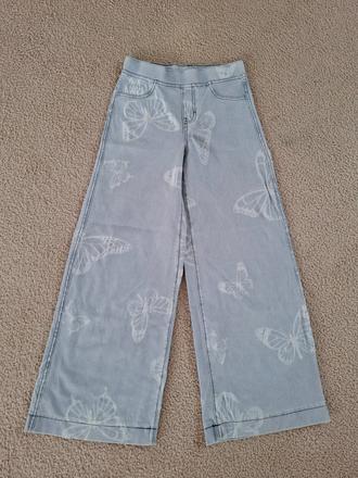 Široké rifle s motýlikmi pohodlné, h&m,134