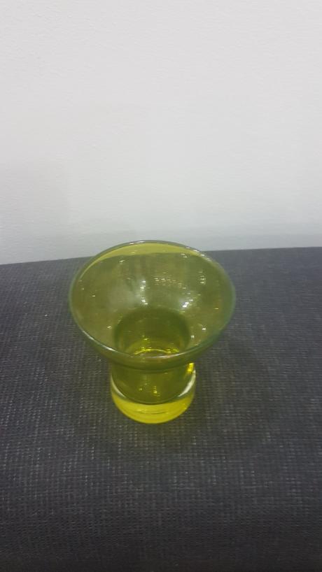 Stojan-vaza na sviečku,