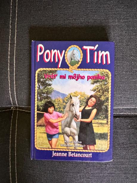 Pony tím, 