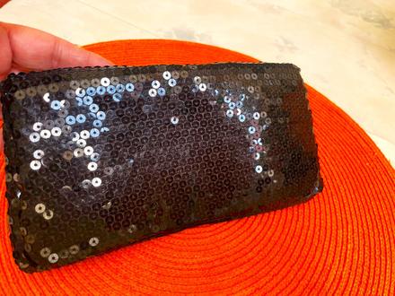 Listová spoločenská kabelka, 