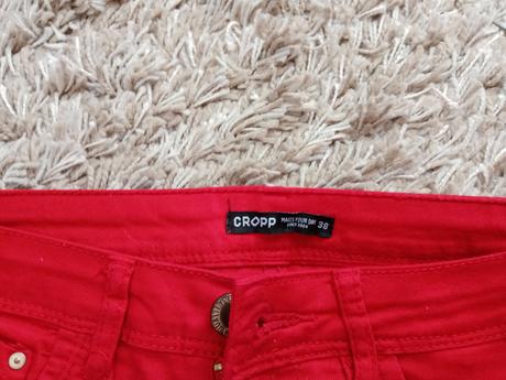 Červené nohavice cropp, m