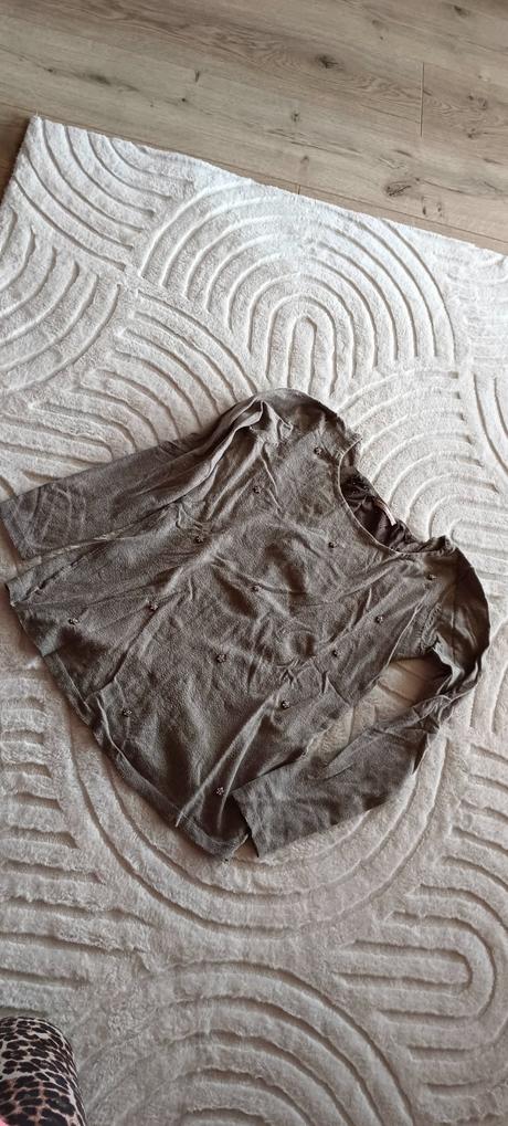 Zdobeny svetrik m/l, m