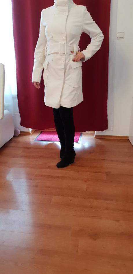 Biely kabát, 34