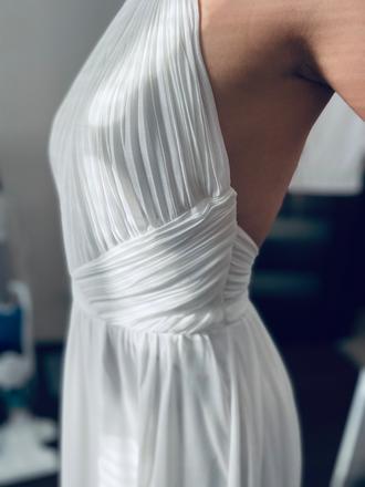 Akcia dlhé biele šaty, s