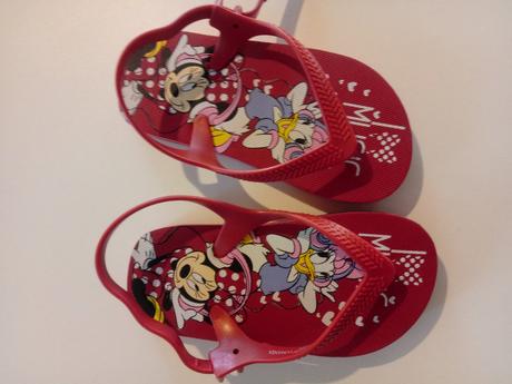 Nove minnie sandalky, 24