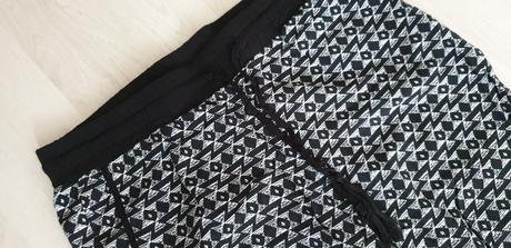 Voľnéletné nohavice č.40, reserved,40