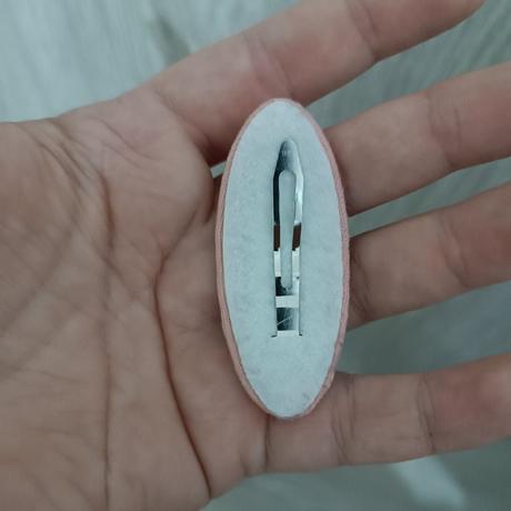 Vyšívaná sponka tulipán, 