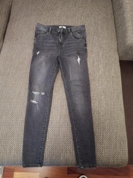 Dievčenské rifle, reserved,146