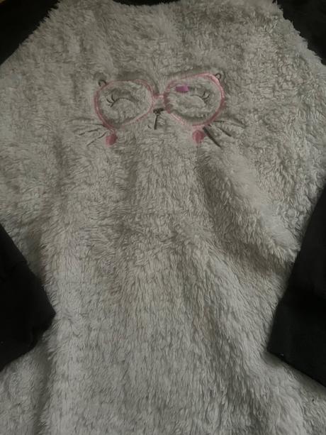 Mikina 10 -12 rokov, 152