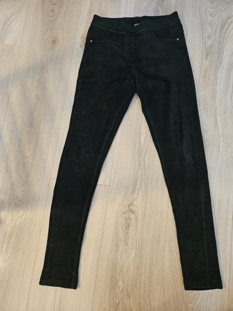 Leginy kiabi 12 rokov, 146