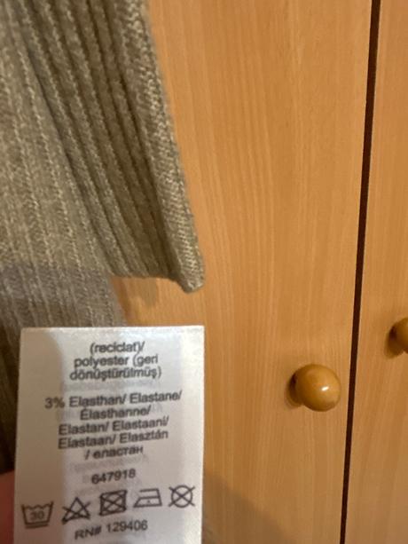 Pletené šaty s carmen výstrihom 44/46, bonprix,44