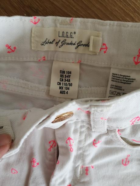 Pekne sortky, h&m,104