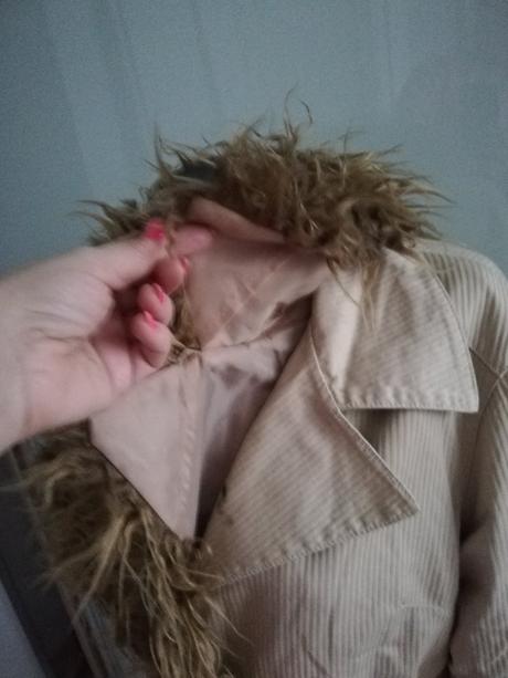 Béžový zimný kabát s odopínateľnou zimnou vložkou, l