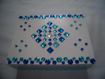 Krabička s kamienkami na poklady,