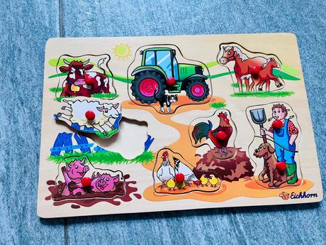 Drevene puzzle farma, 